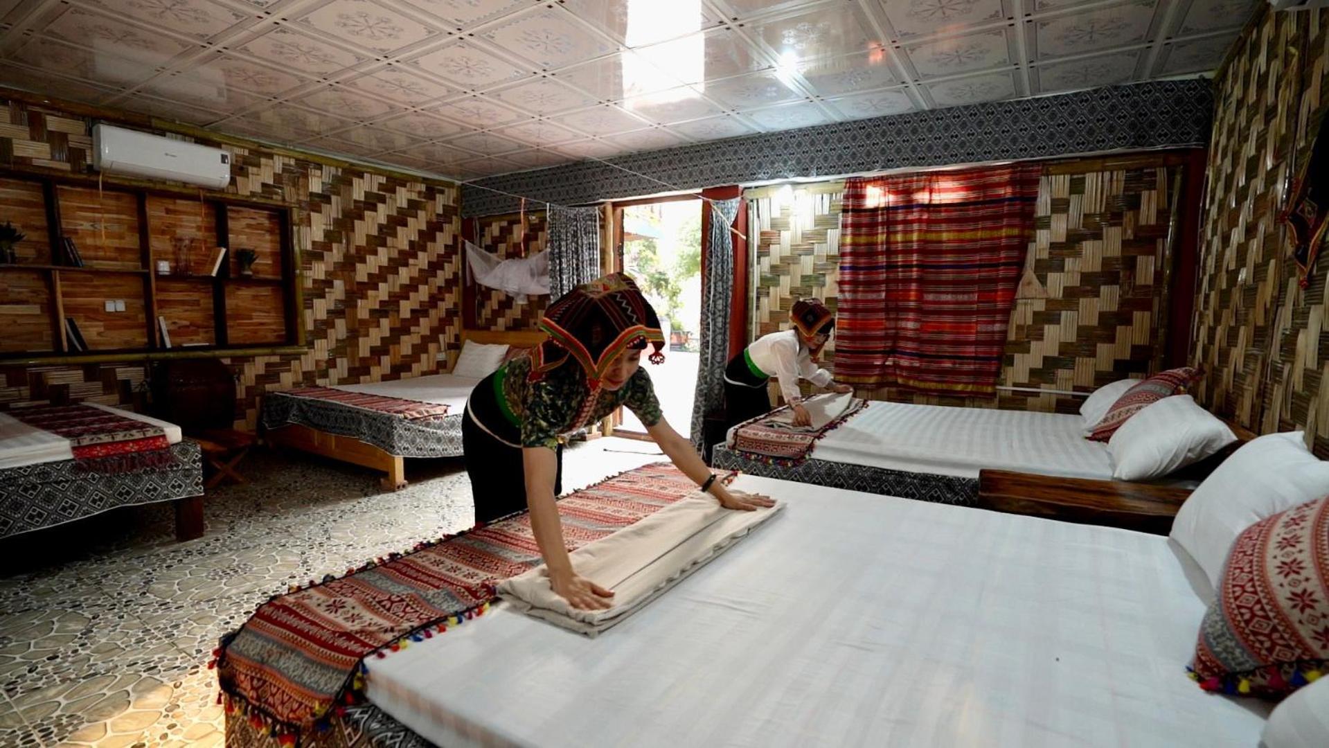 Minh Ngoc Homestay Dien Bien Phu Ban Him Lom Exterior photo