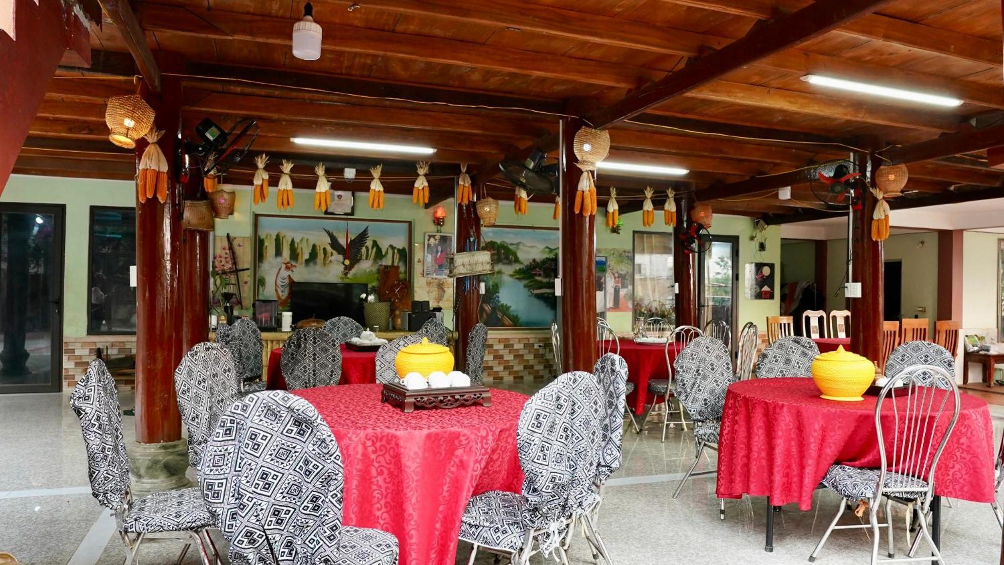 Minh Ngoc Homestay Dien Bien Phu Ban Him Lom Exterior photo